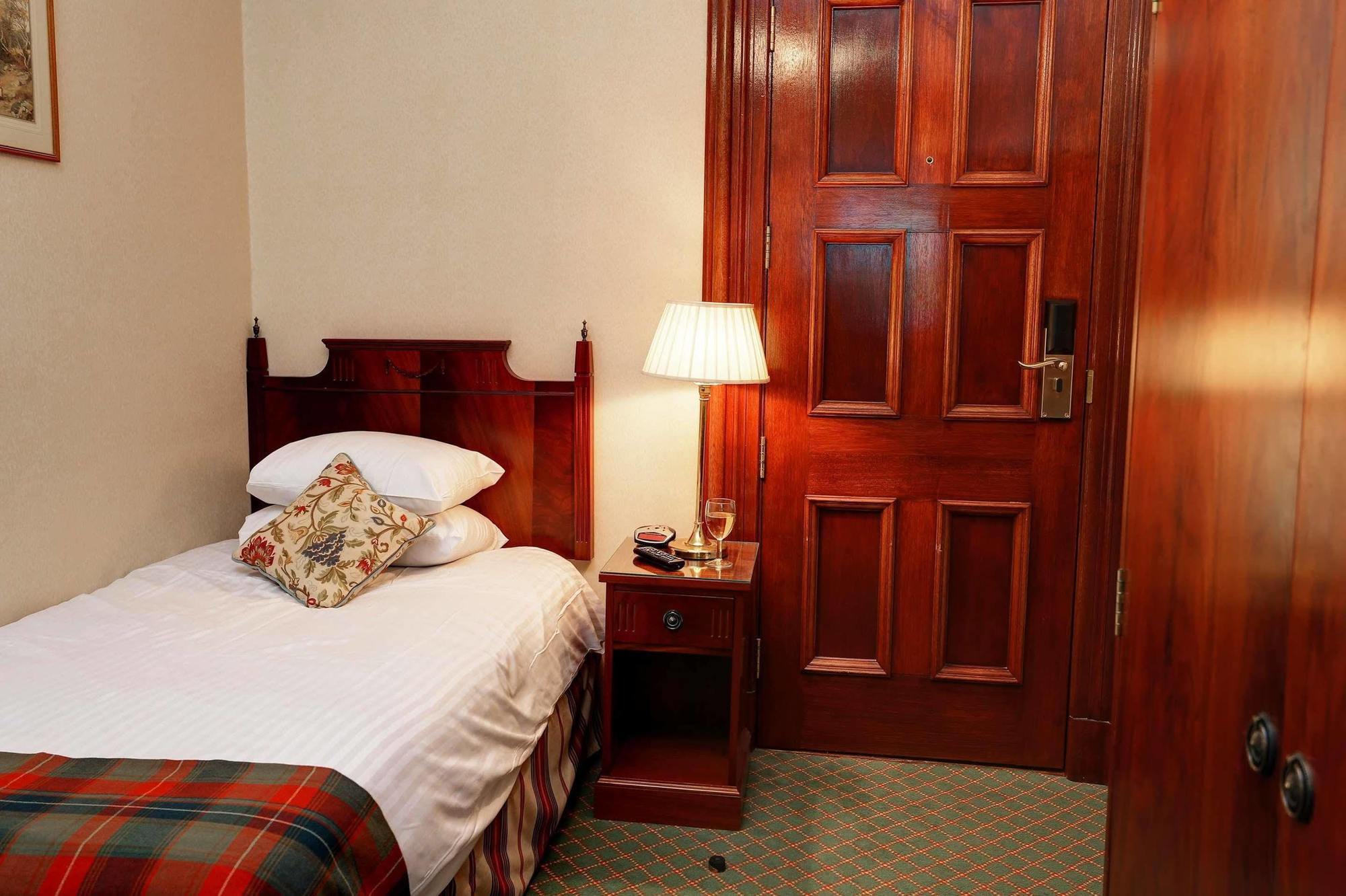 Best Western Cartland Bridge Hotel ラナーク 部屋 写真